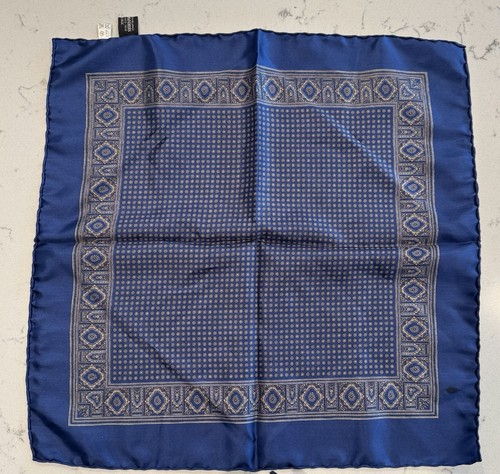 2 Brooks Brothers 100% Silk Handkerchiefs Pattern - Picture 5 of 10