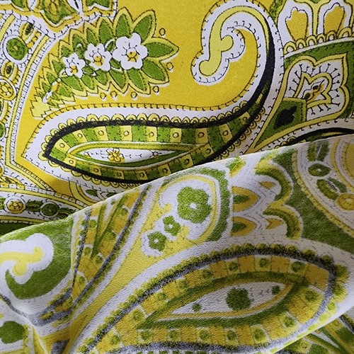 2Y+Vintage Fashion Fabric Yellow Green Paisley 44W Read A2 - Picture 10 of 13