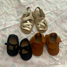 Baby GAP Girls Strappy Sandal Faux Leather Metallic Bow/Fringe 0-3M