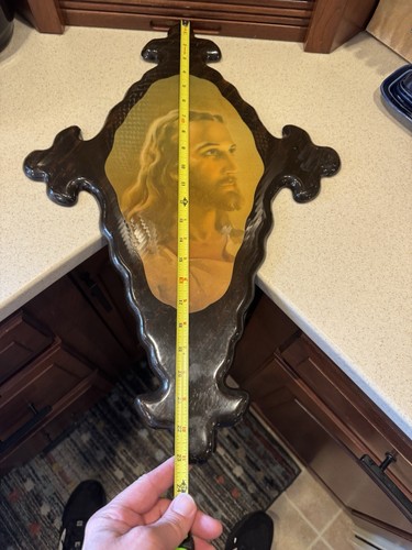 Wooden Jesus Wall Hanging - Cross Shape - Picture 7 of 8