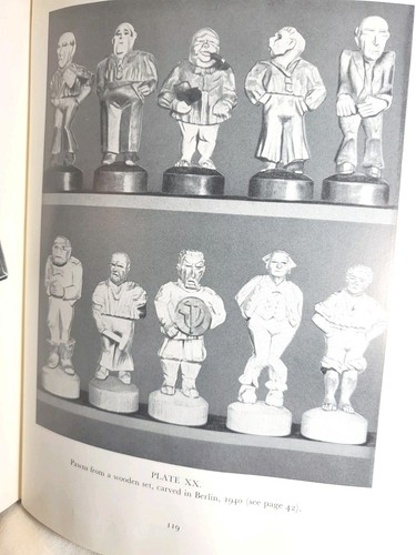 The Book of Chessmen 1950 Arthur Barker Illustrated Chess Pieces History Museum - Foto 17 di 21