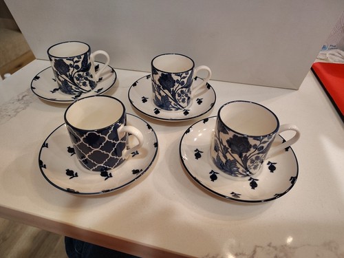 Certified International Blue White Floral Espresso Cups And Saucers X 4 OUNCES