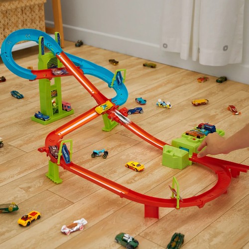 Hot Wheels Track Set, Neon Skyscraper Speed Circuit with 1 Hot Wheels Car - Picture 2 of 6