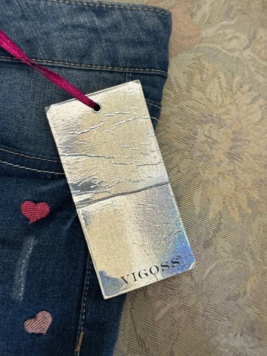 NWT - VIGOSS Regular Rise Super Stretch Denim Shorts, GIRLS SIZE 10 w/free ship - Picture 2 of 10