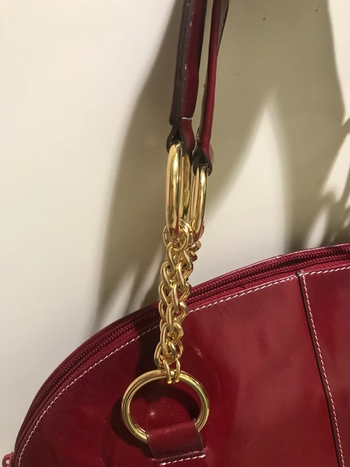 AK Anne Klein Bolsa de Mão Borgonha Couro Genuíno Corrente e Pulseira de Couro - Imagem 4 de 4