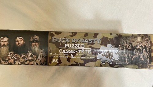 Duck Dynasty Family 300 Piece Puzzle (572) - Picture 6 of 6