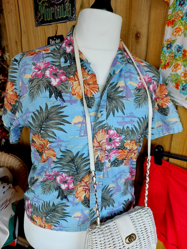 16 BUNDLE TROPICAL BLOUSE ROCKABILLY SHORTS BRAVE SOUL F&F NEW LOOK & BAG 50S - Picture 3 of 6