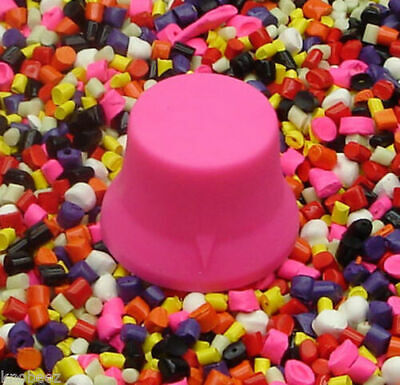 Three Standard Rubber KNOBEEZ Guitar and Bass Knobs Pink