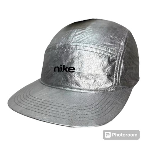 NIKE AW84 MARS LANDING UNISEX HAT CAP METALLIC SILVER & BLACK CJ1613 095 NWT