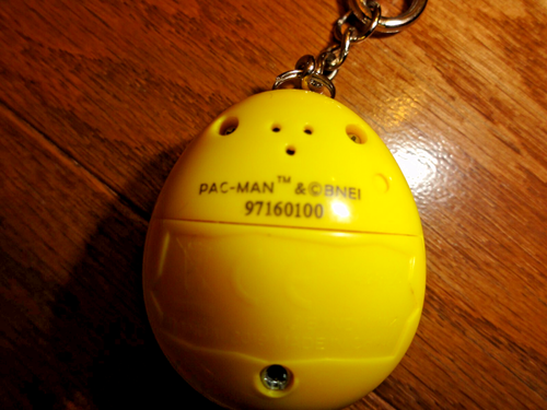 Mascota digital Tamagotchi Bandai 42851 PAC-MAN - nano amarillo - Imagen 5 de 10