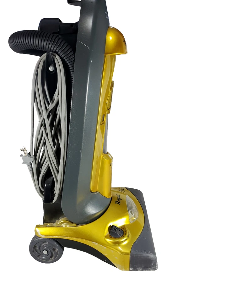Royal Privilege Upright Vacuum Gold RY7500 with Attachments Blemish Sale - Image 4 of 4