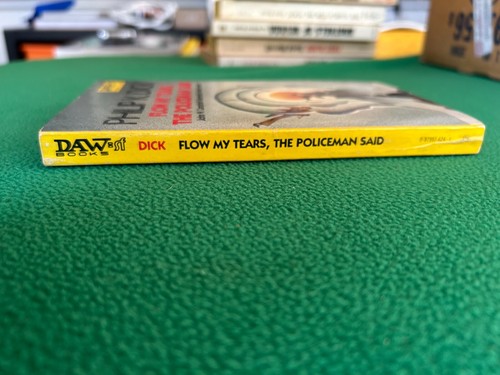 FLOW MY TEARS THE POLICEMAN SAID Philip K. Dick 1st Printing 1975 Daw Paperback - Imagen 5 de 11