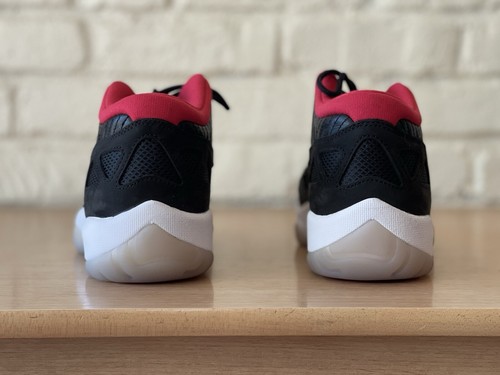 Nike Air Jordan 11 Retro Low IE Bred Concord Hombres Talla 10.5 Negro Rojo 919712-023 - Imagen 9 de 10