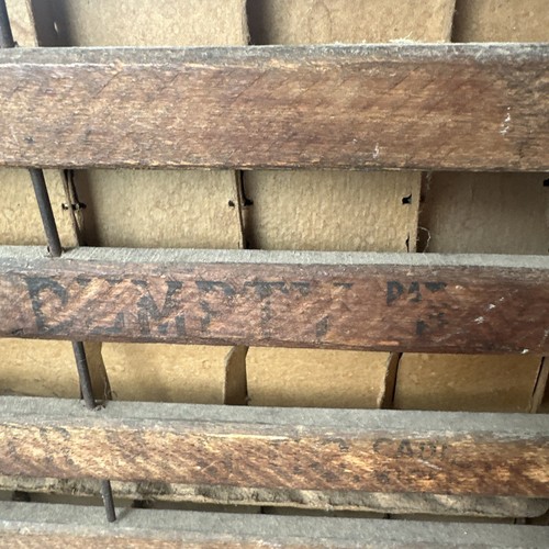 Humpty Dumpty Vintage Farmhouse Homestead Wooden Egg Crate Carrier With Insert - Picture 11 of 12