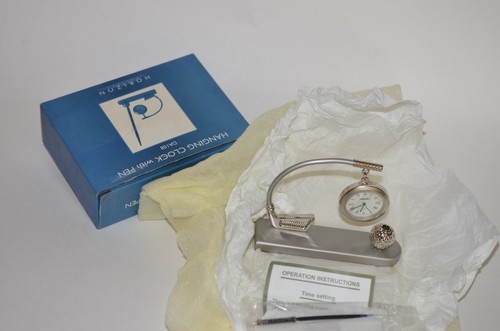 BRAND NEW Horizon Designs Desk Clock With Pen Golf Themed - Picture 4 of 4