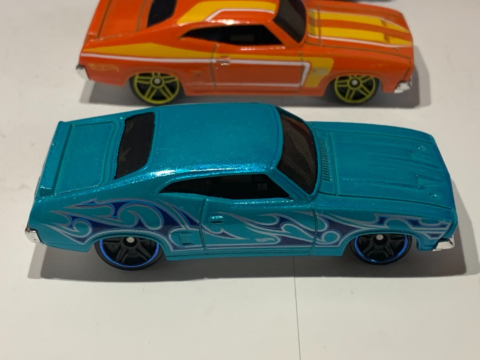 Picture 2 of 9