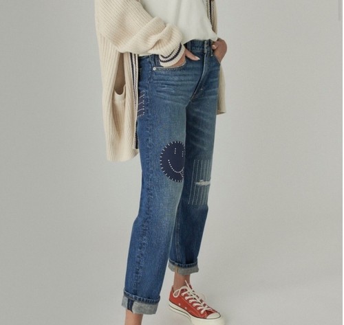 Lucky Brand Legend Jeans Boy Mid Rise Relaxed Straight 2/26 Patches EUC - Picture 2 of 7