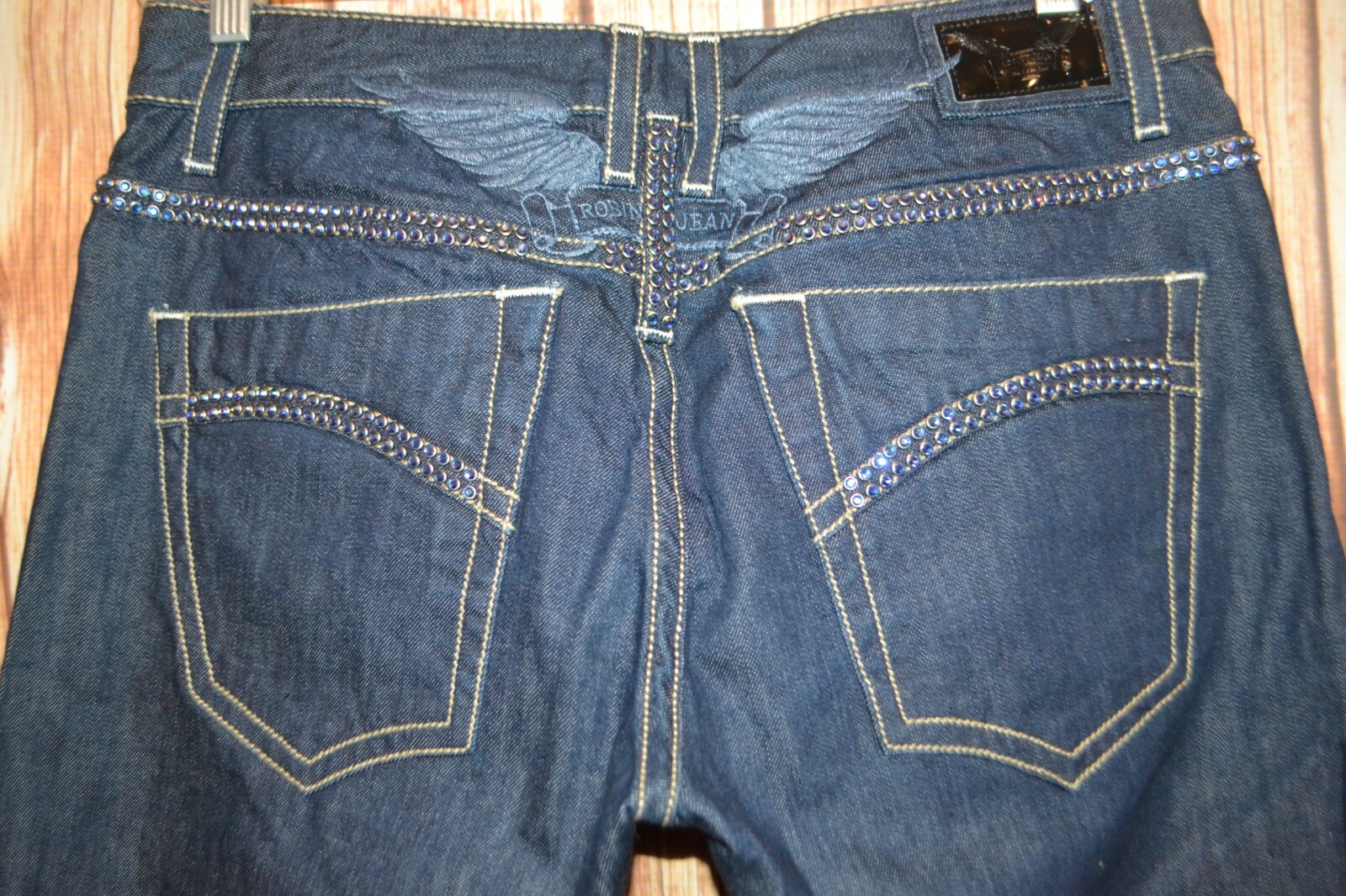 Picture 7 of 12
