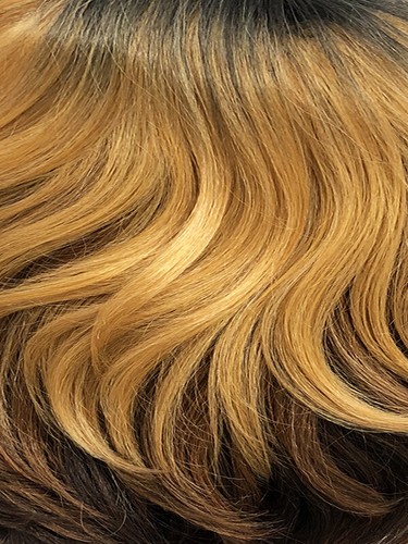 SUPER VC KARA - VANESSA SYNTHETIC SUPER V-LINE C-SIDE PART WIG - Picture 29 of 73