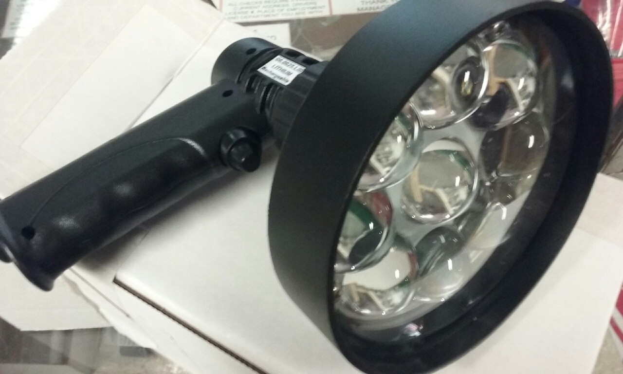 SHO-ME LED LED LED HANDHELD RECHARGEABLE LED LIGHT CORDLESS 3e3742 SHO-ME LED LED LED HANDHELD RECHARGEABLE LED LIGHT CORDLESS 3e3742