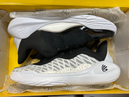 Men Under Armour Curry 11 Team Basketball Shoes Size 9 Black White 3027637 104 - Picture 12 of 24