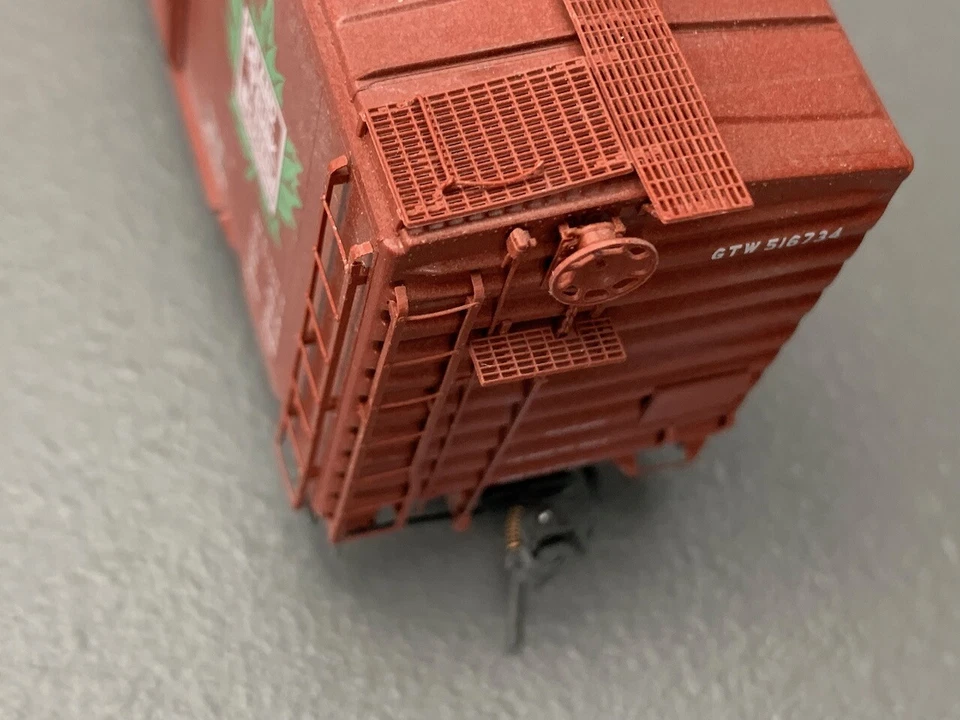 HO Kadee RTR PS 40' Boxcar Grand Trunk Western GTW #516734 Weathered HO722 - Image 2 of 4