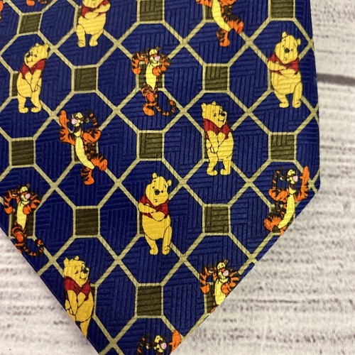 Disney Winnie The Pooh And Tigger Neck Tie Blue EUC!! FREE SHIPPING!!!! - Picture 12 of 12