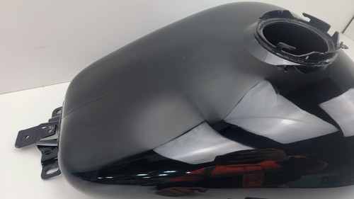 Harley-Davidson Touring 2008-2023 tanque de gasolina negro vivo con emblemas OEM 61356-08 - Imagen 3 de 7