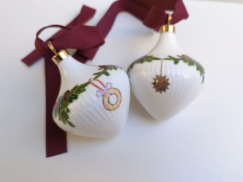 Juego de pares de adornos navideños acanalados Royal Copenhagen Star D9 cm - Imagen 1 de 6