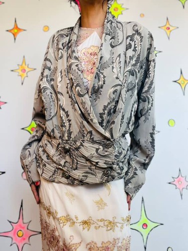 Vintage 90s Edwardian Romantic Gothic Revival Blazer | Silky Silver Paisley |14 - Picture 3 of 10