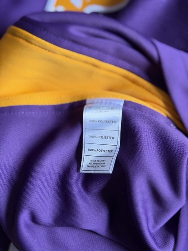 Los Angeles Lakers Kobe Bryant #8 Mitchell Ness Purple 2000/01 Jersey SIZE LARGE - Picture 8 of 9