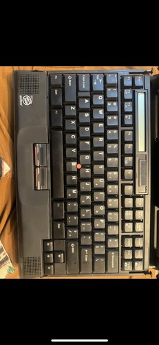 IBM THINKPAD 760XL VINTAGE PENTIUM LAPTOP UNTESTED - SOLD AS-IS - Imagen 3 de 5