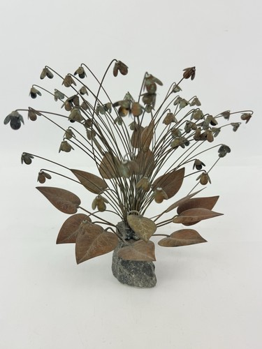 Vintage Mid Century Copper Metal Flower Art Sculpture on Rock Base - Picture 8 of 16