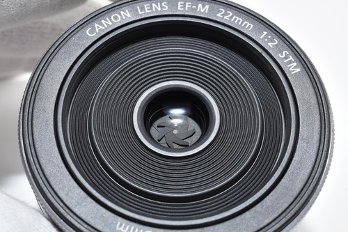Canon LENS EF-M 22mm F2 STM Camera Lens From Japan [Exc+++] #A - Picture 12 of 12