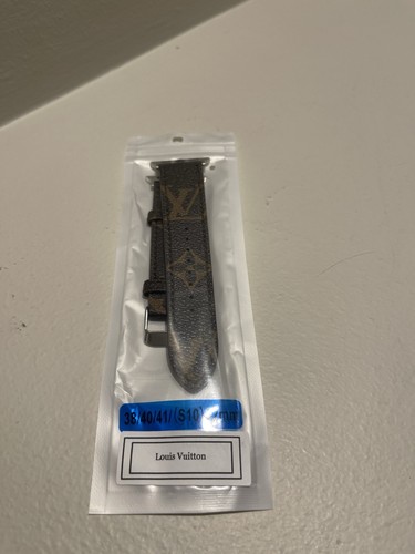 Bracelet montre pomme Louis Vuitton 42 mm marron monogramme 38/40/41 42 mm - Photo 2 sur 5