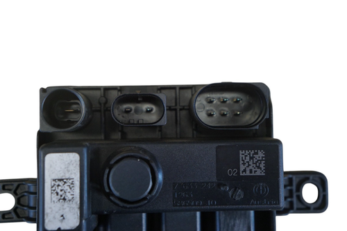2012 - 2018 BMW F30 328I 335I INTEGRATED SUPPLY POWER DISTRIBUTION MODULE OEM - Picture 3 of 4