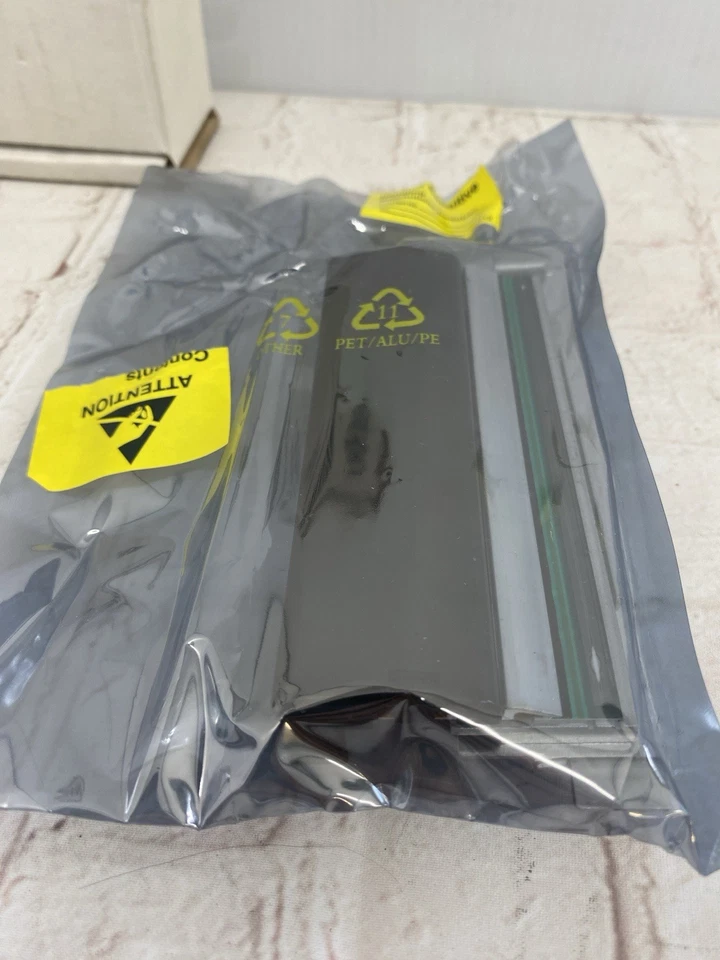 Zebra P1058930-022 Thermal Printhead for ZT410 (300dpi) - Print Head Only - Image 3 of 4