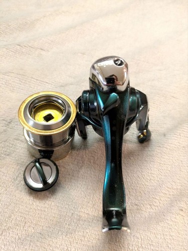 Daiwa Luvias 2004 Spool Team Daiwa X Green Metallic Used Parts - Imagen 5 de 6