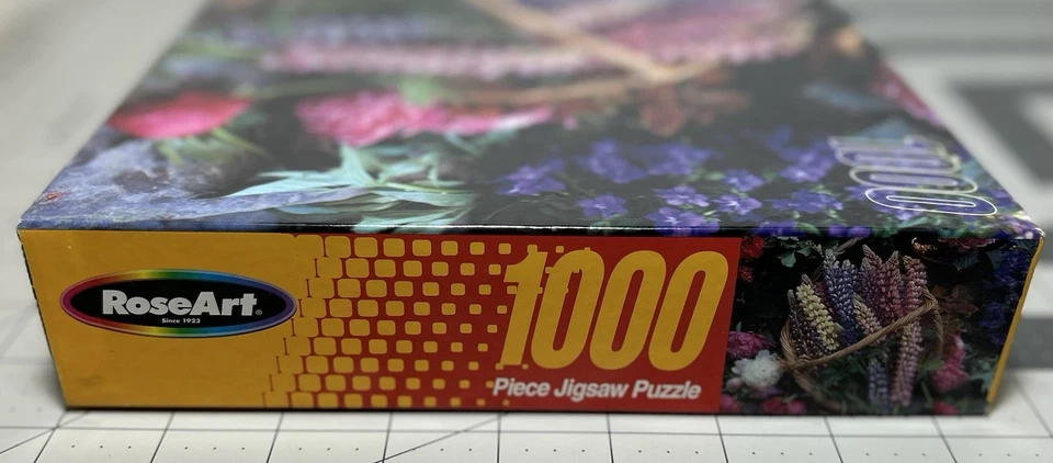 Rompecabezas Bounty Of Blooms 2002 Rose Art 1000 piezas de colección NUEVO sellado Foto 4 de 4