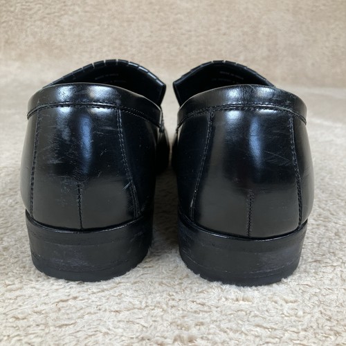 Zapatos mocasines de vestir COLE HAAN 10M de cuero negro con borla - Imagen 6 de 11