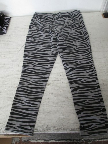Girls Zebra Print Faded Glory Medium 7-8 Leggings, GUC - Picture 1 of 3
