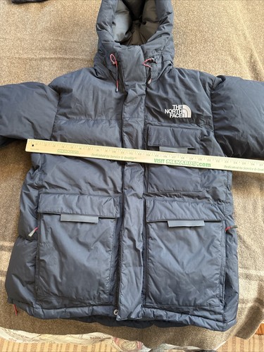 Herren The North Face Summit Serie 700 Füllung Daunenparka mit Kapuze schwarz L gebraucht, in einwandfreiem Zustand - Bild 22 von 24