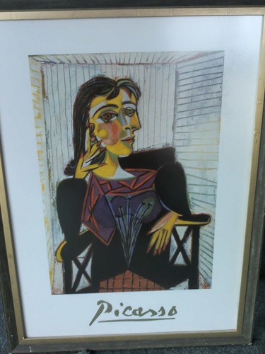 Picasso - Lady Sitting in a Chair - Framed under glass - Rare Print NR - Picture 2 of 5