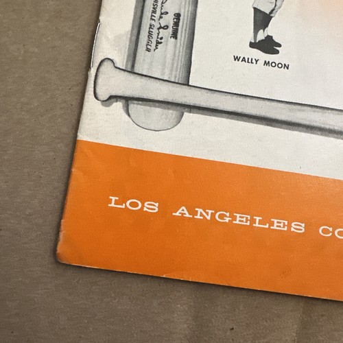 (#19). Los Angeles Dodgers Baseball 1961 Vintage Sports Publications - Picture 4 of 24