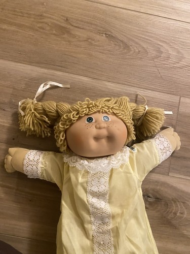 Jesmar Spain Cabbage Patch Kid Blonde Wheat Blue Eyes Freckles HM 2 Good 1984 - Picture 18 of 24