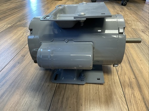 BLUFFTON 1531007440 MOTOR 60HZ 115V 1.0HP 850RPM 1PH - Picture 5 of 7