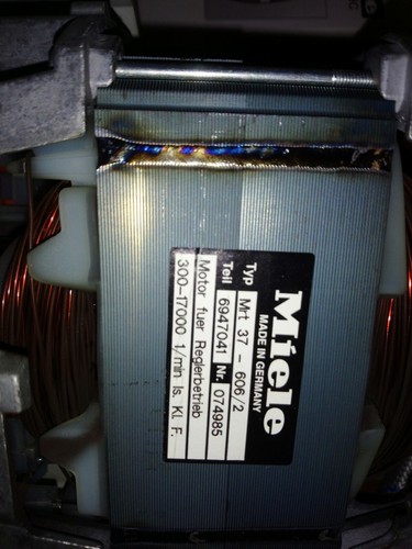 Miele Waschmaschinen Motor Novotronic W527 gebraucht mit neuen Kohlen - Bild 5 von 5