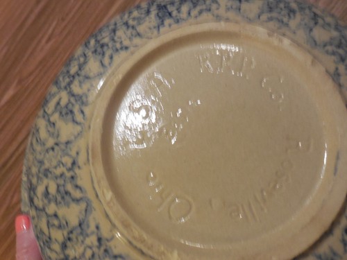 Roseville,O Blue Splater Basin - Made in USA - Picture 4 of 4