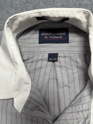 Roundtree & Yorke Mens Dress Shirt 15.5 33 Grey Striped w/White French Cuffs - Picture 3 of 7