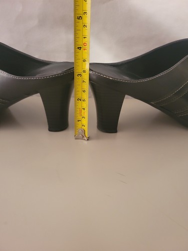 A2 by AEROSOLES Snapezoid heeled mules size 8 1/2 B Black - Picture 4 of 14